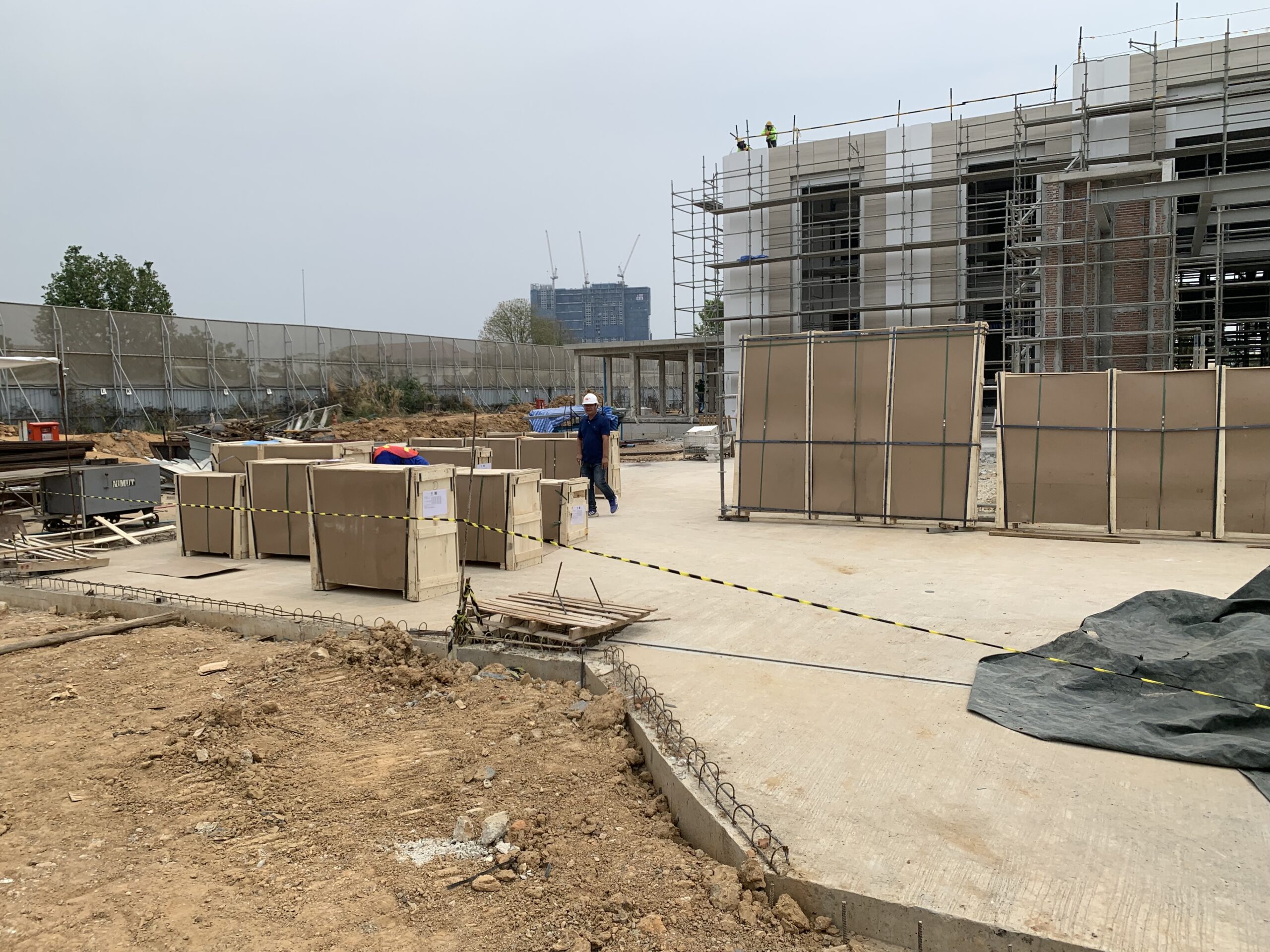 19D9E3F3-B10E-42F9-BE39-C54B16796B05