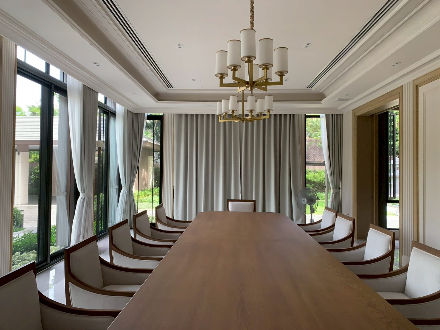 LINE_ALBUM_14.11.25 บ้าน Presidents งานประตูหน้าต่าง YKK AP_251114_20