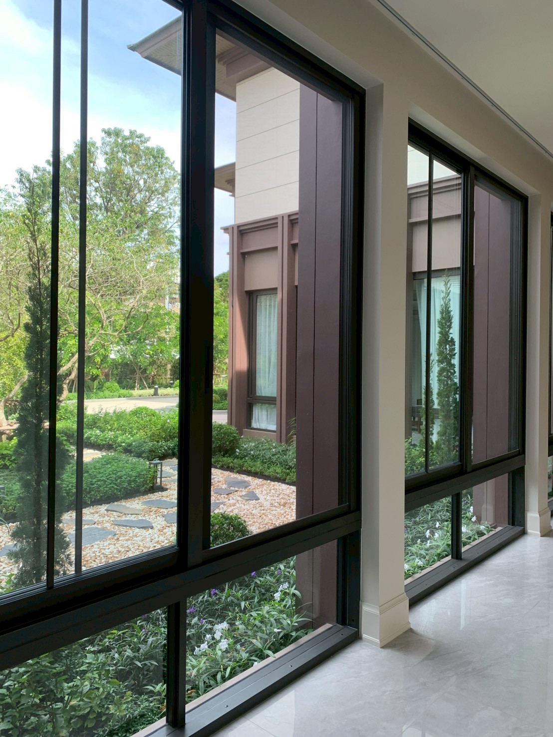 LINE_ALBUM_14.11.25 บ้าน Presidents งานประตูหน้าต่าง YKK AP_251114_22