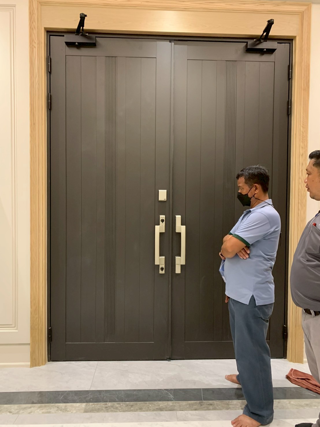 LINE_ALBUM_14.11.25 บ้าน Presidents งานประตูหน้าต่าง YKK AP_251114_38