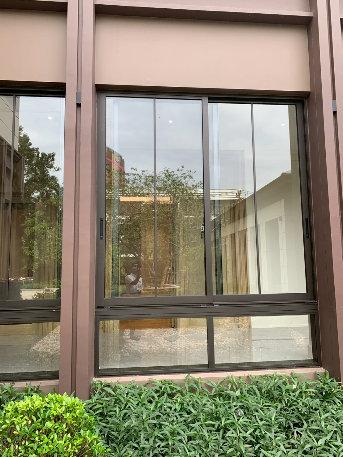 LINE_ALBUM_14.11.25 บ้าน Presidents งานประตูหน้าต่าง YKK AP_251114_48